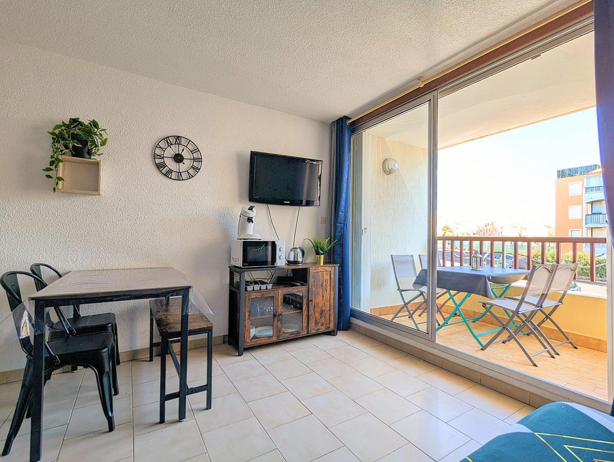 Appartement Au Calme + Parking Agde Eksteriør billede