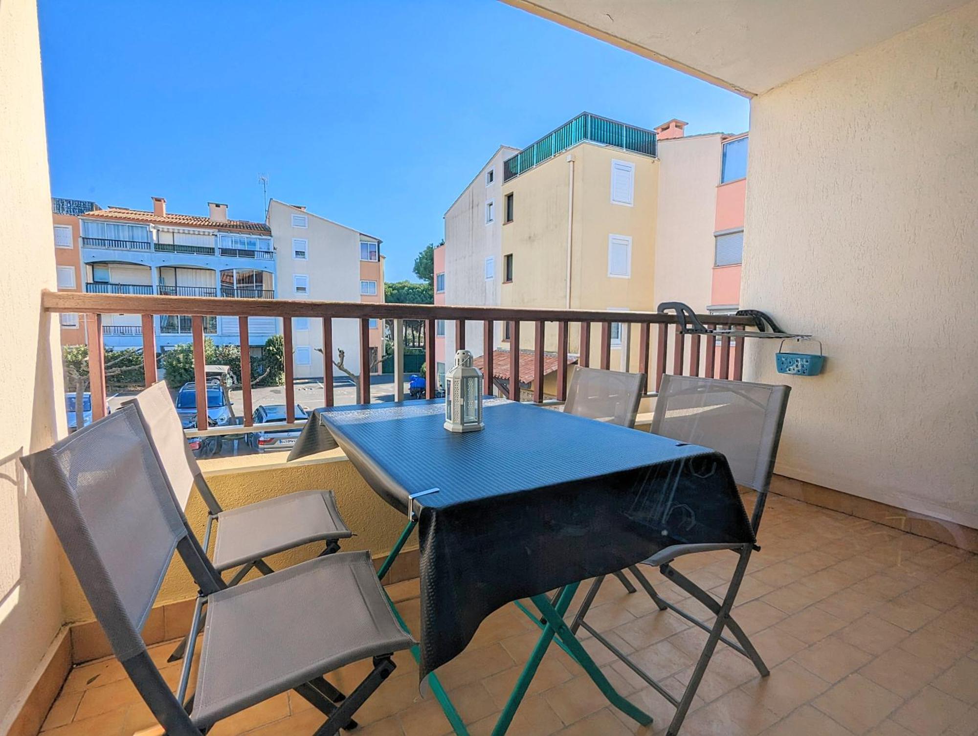 Appartement Au Calme + Parking Agde Eksteriør billede